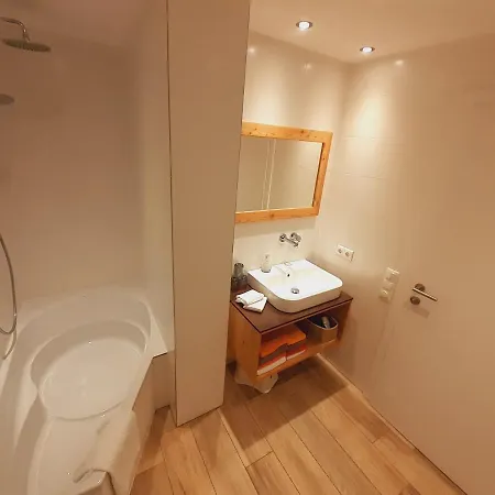 Apartmenthaus Amelie 公寓 *